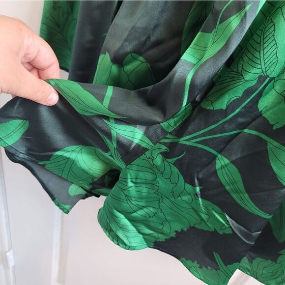 MARCIANO By Guess Madison Romper - Picture 5 of 12